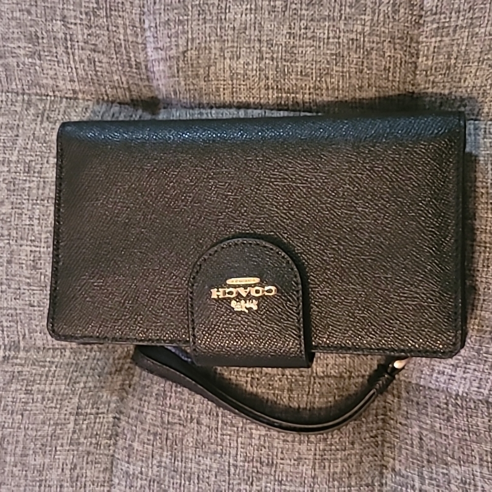 Coach Travel Tech wallet